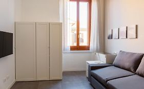 Newly Renovated Loft Near Centrale