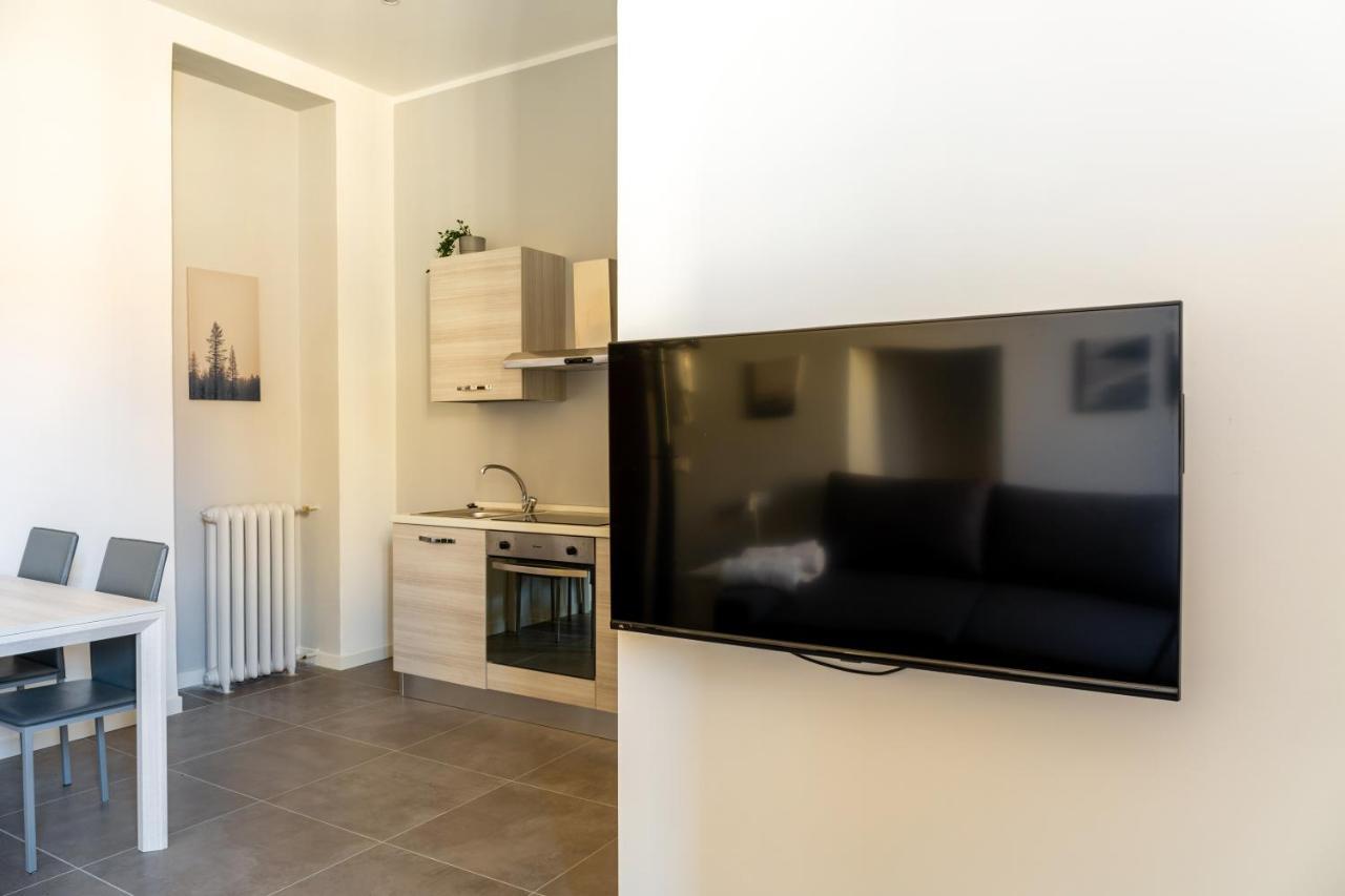 Newly Renovated Loft Near Centrale Mediolan Zewnętrze zdjęcie